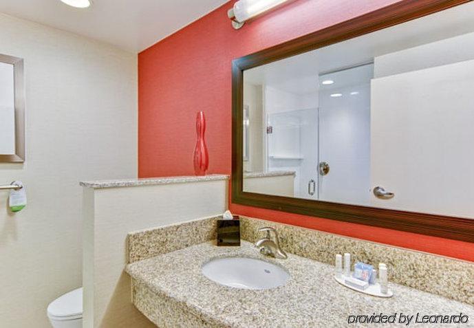 Courtyard Mt. Holly 3* Westampton